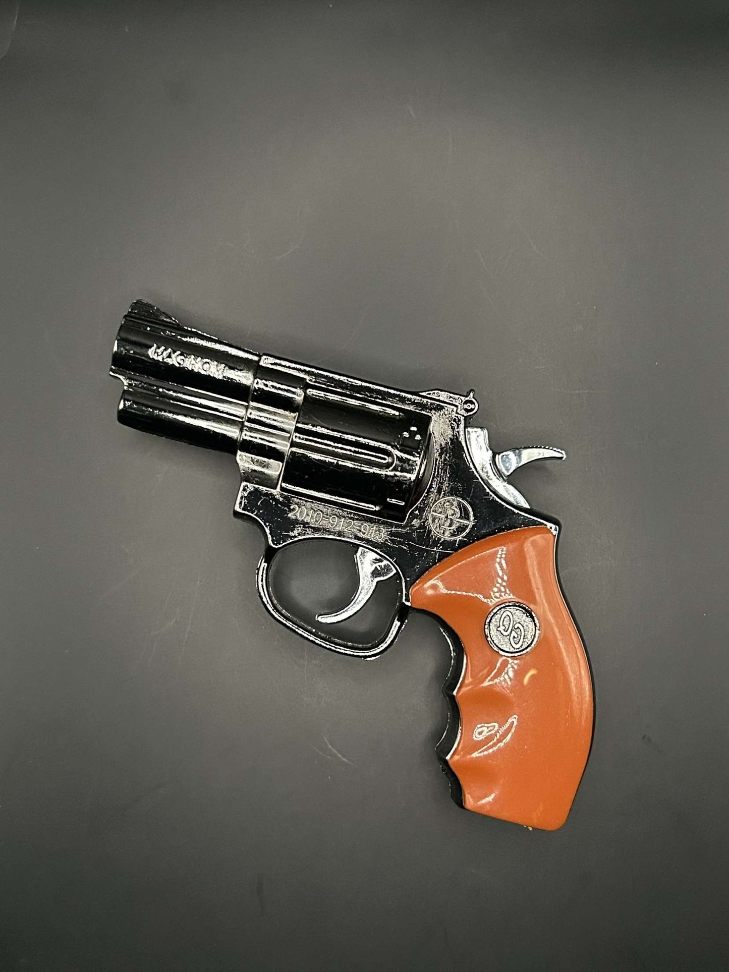 Revolver Lighter