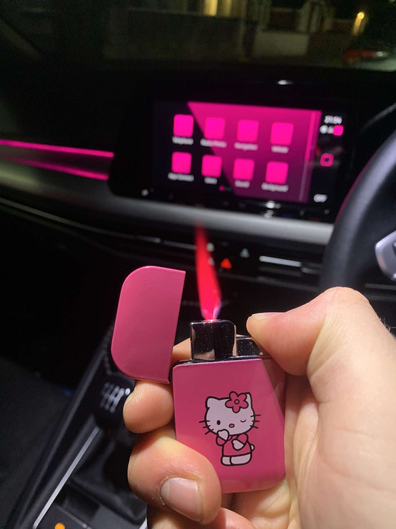 Pink-Flamed Hello Kitty Lighter